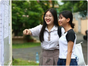 Chuẩn bị hồ sơ tuyển sinh trực tuyến